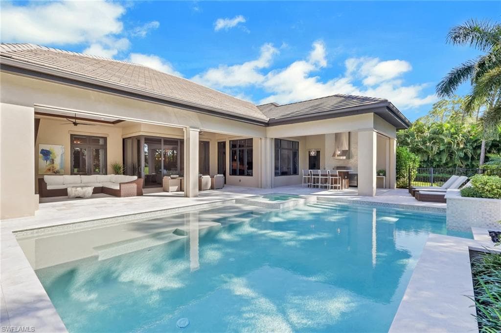 5054 Groveland Ter, Naples, FL 34119-50