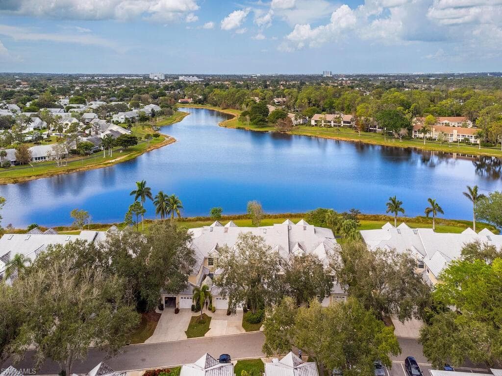2839 Aintree Ln B202, Naples, FL 34112-1