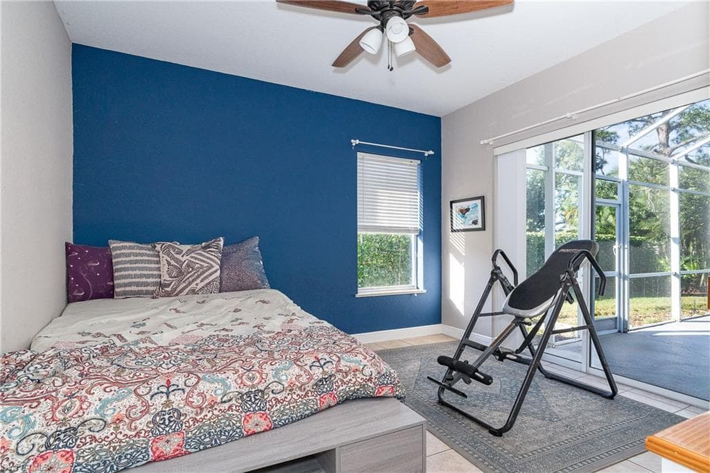 118 Abercrombie Ave, Englewood, FL 34223-19