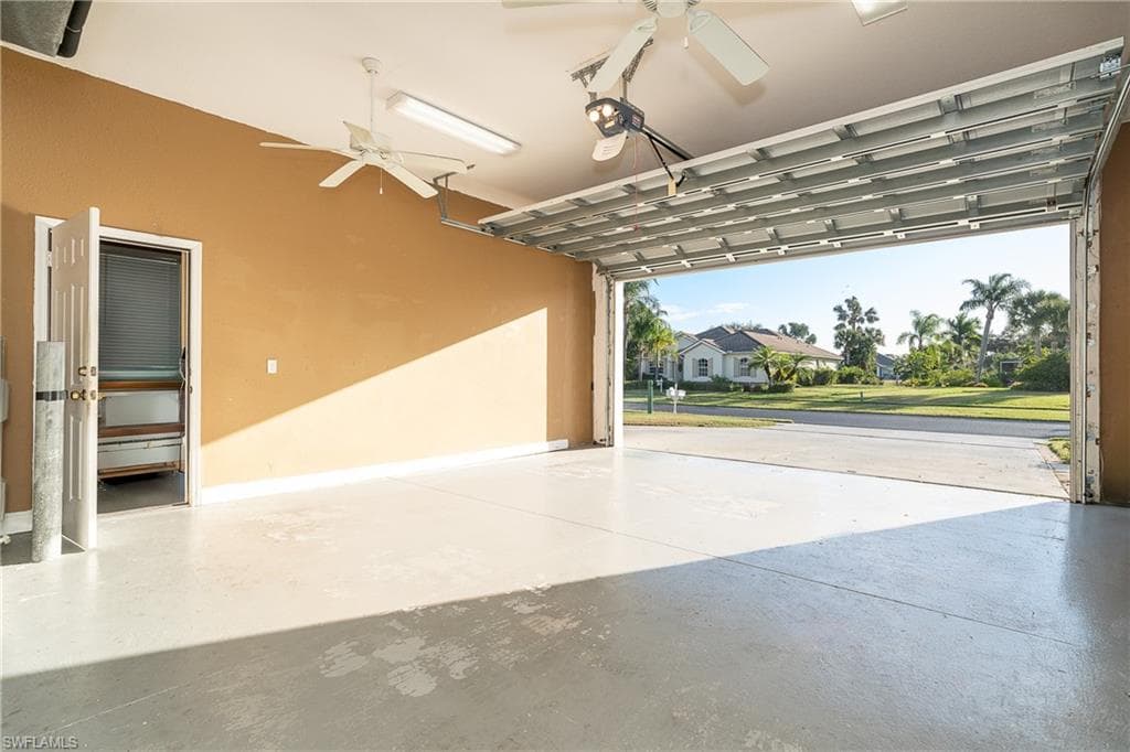 118 Abercrombie Ave, Englewood, FL 34223-23