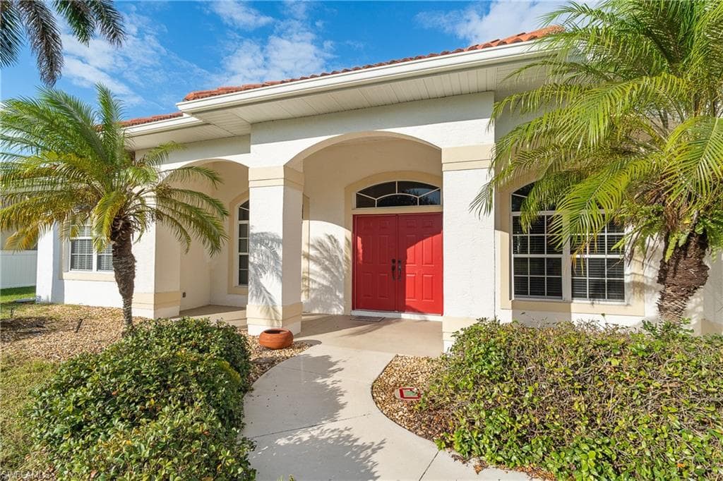 118 Abercrombie Ave, Englewood, FL 34223-2