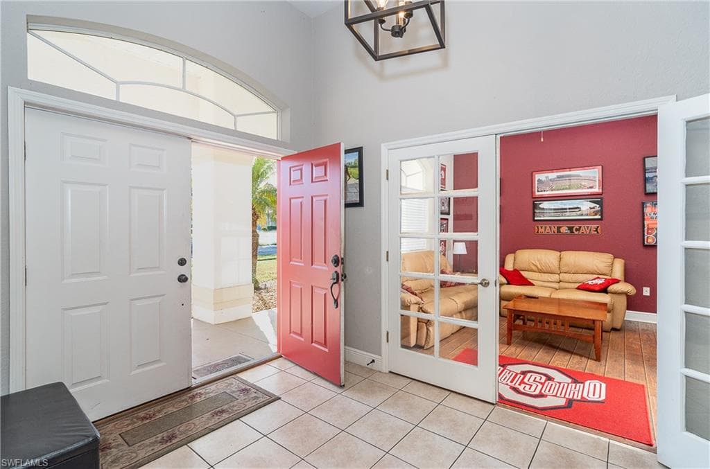 118 Abercrombie Ave, Englewood, FL 34223-3