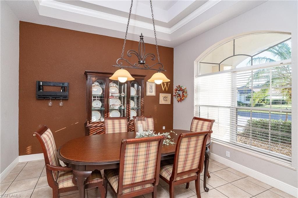 118 Abercrombie Ave, Englewood, FL 34223-7