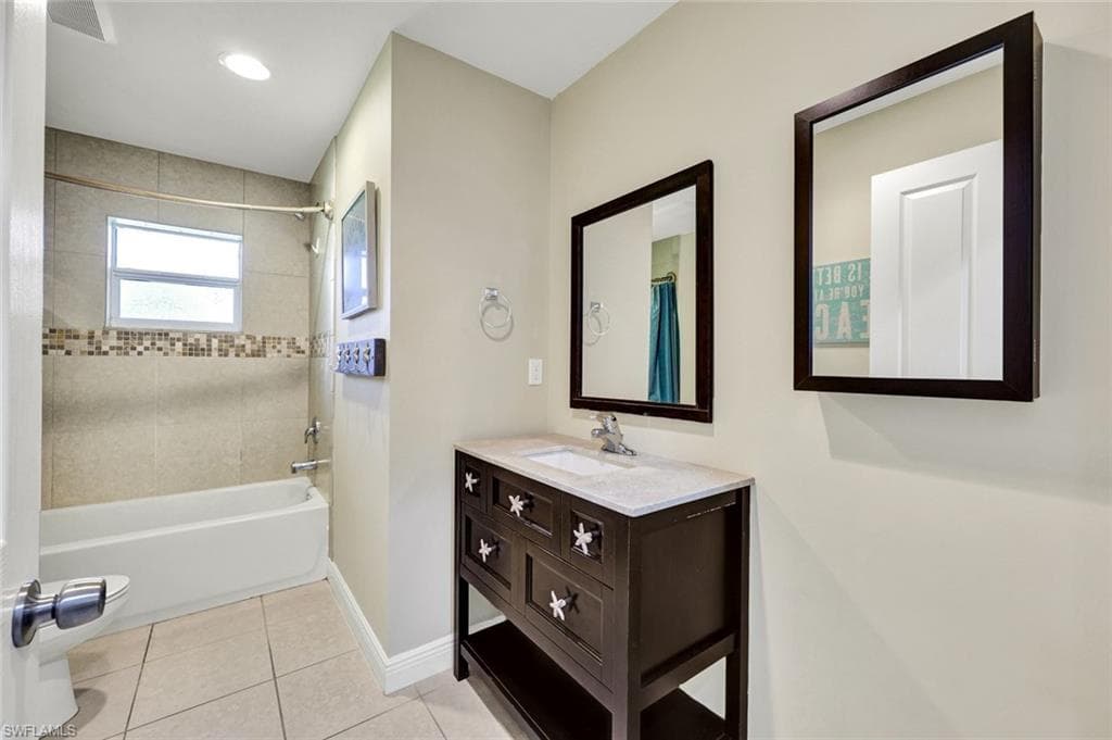 10170 Carolina St, Bonita Springs, FL 34135-12