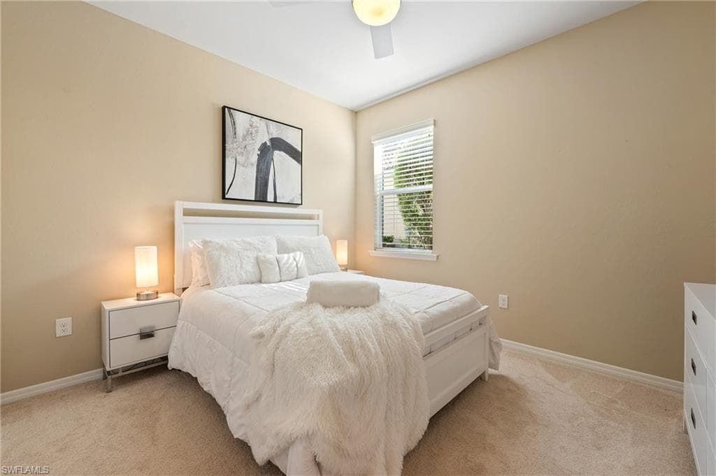 28078 Pisces Ln, Bonita Springs, FL 34135-7