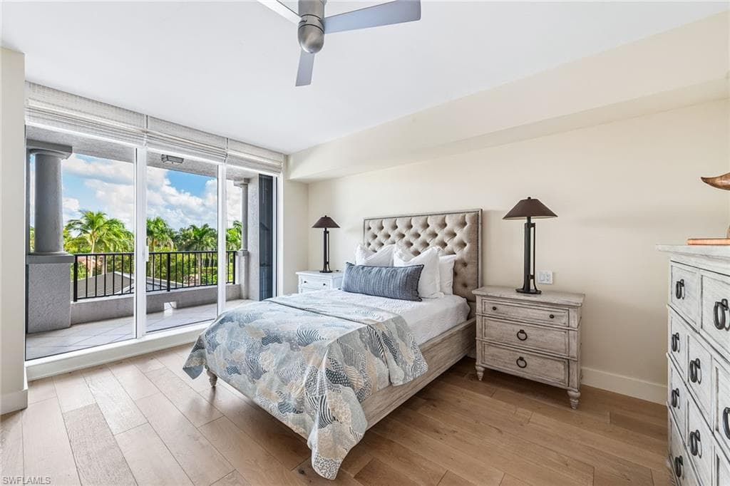 8930 Bay Colony Dr 303, Naples, FL 34108-14