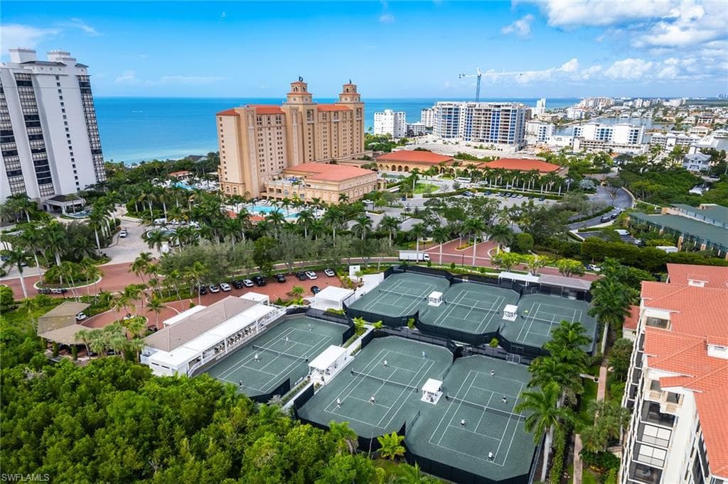 8930 Bay Colony Dr 303, Naples, FL 34108-28