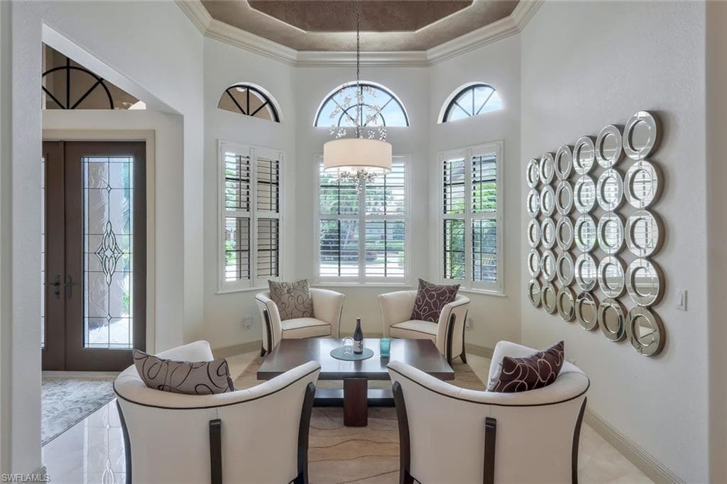 5869 Hammock Isles Cir, Naples, FL 34119-15