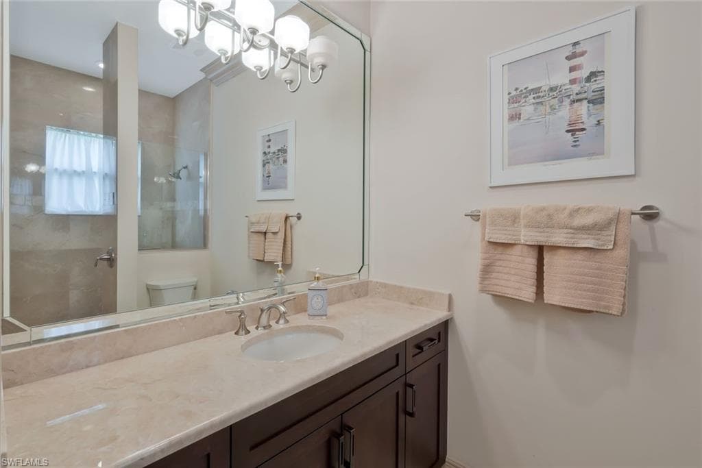 5869 Hammock Isles Cir, Naples, FL 34119-25