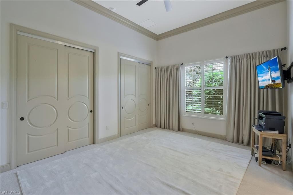 5869 Hammock Isles Cir, Naples, FL 34119-26