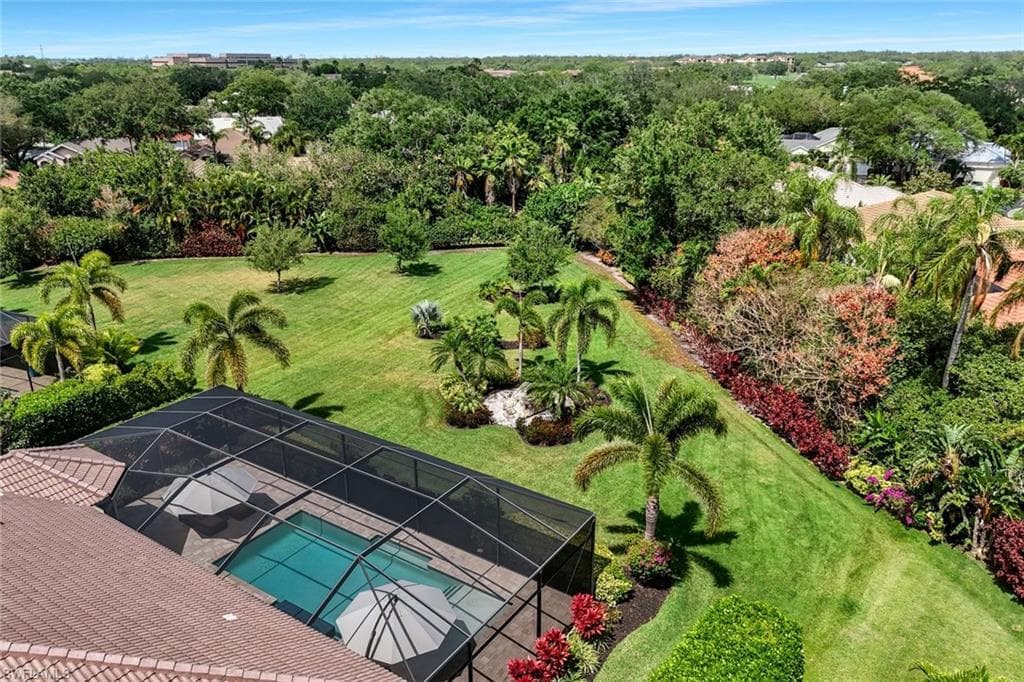 5869 Hammock Isles Cir, Naples, FL 34119-44