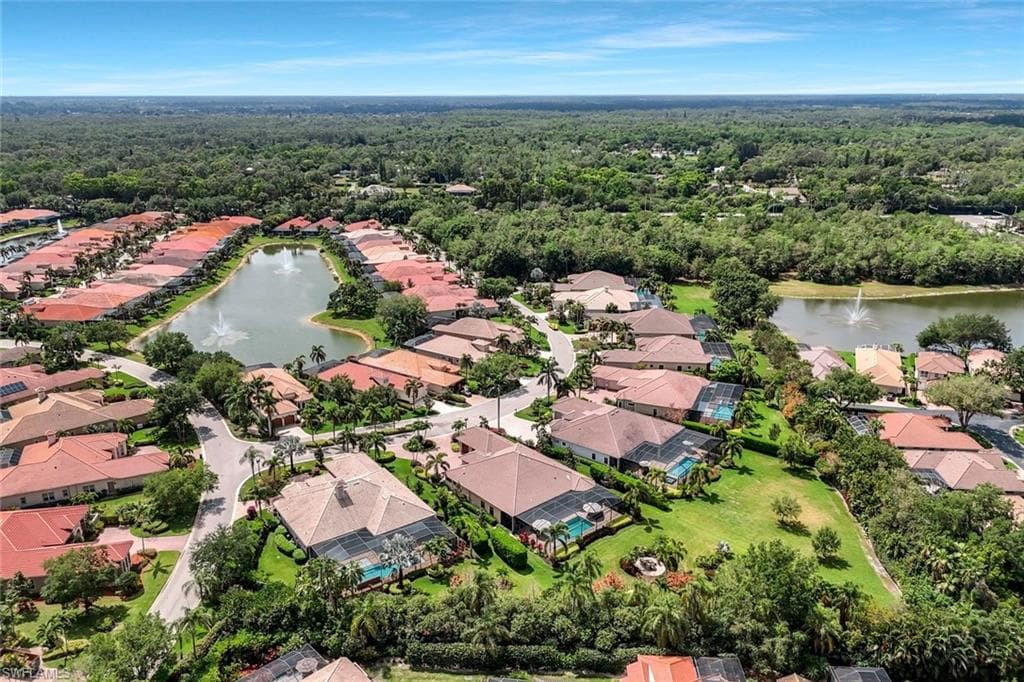 5869 Hammock Isles Cir, Naples, FL 34119-47