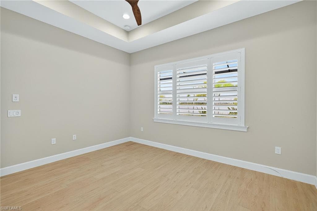 8904 Yucatan Ct, Naples, FL 34112-13