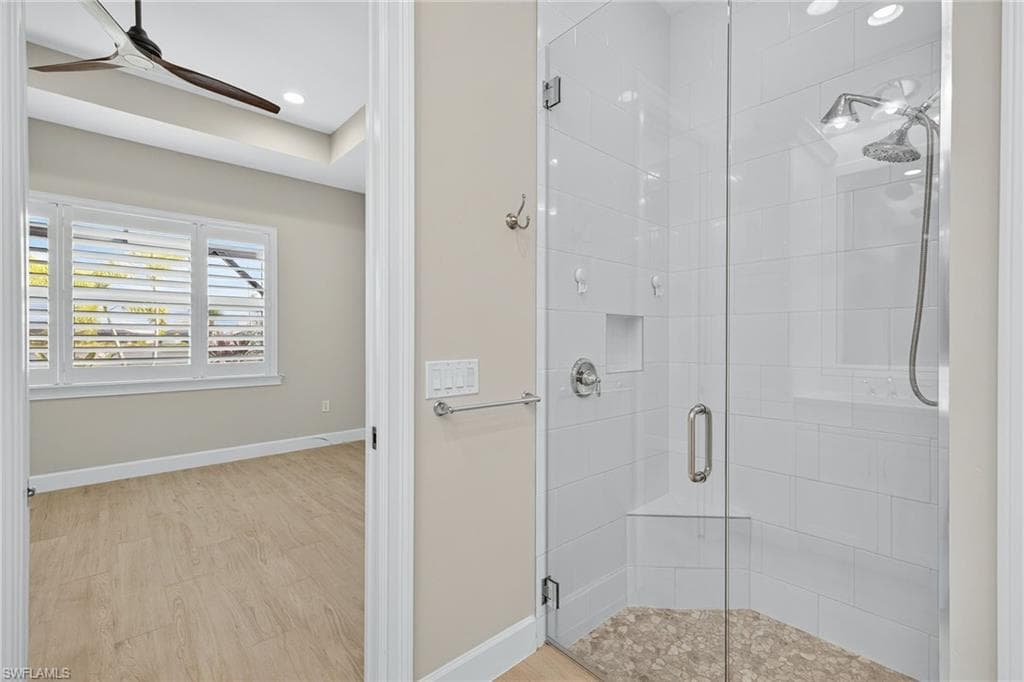 8904 Yucatan Ct, Naples, FL 34112-15