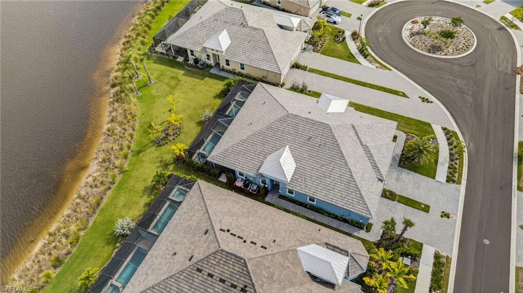 8904 Yucatan Ct, Naples, FL 34112-35