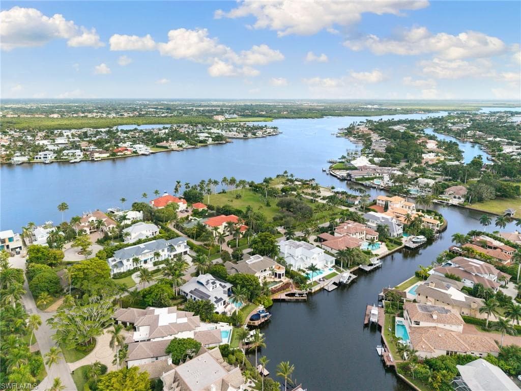 2170 Marina Dr, Naples, FL 34102-7