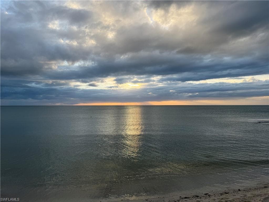 6000 Pelican Bay Blvd 904, Naples, FL 34108-23