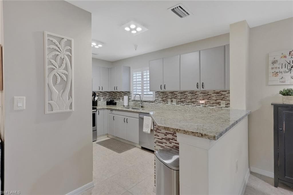 4500 Botanical Place Cir 101, Naples, FL 34112-12