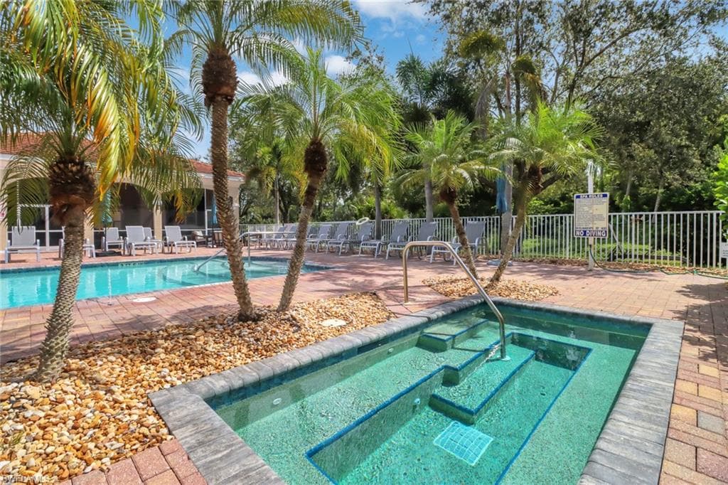 4500 Botanical Place Cir 101, Naples, FL 34112-42