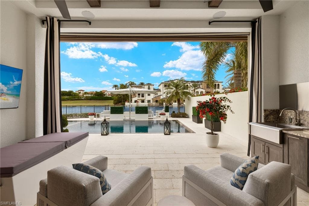 16460 Talis Park Dr, Naples, FL 34110-33