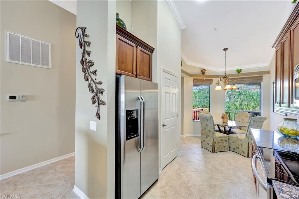 28436 Altessa Way 204, Bonita Springs, FL 34135-9