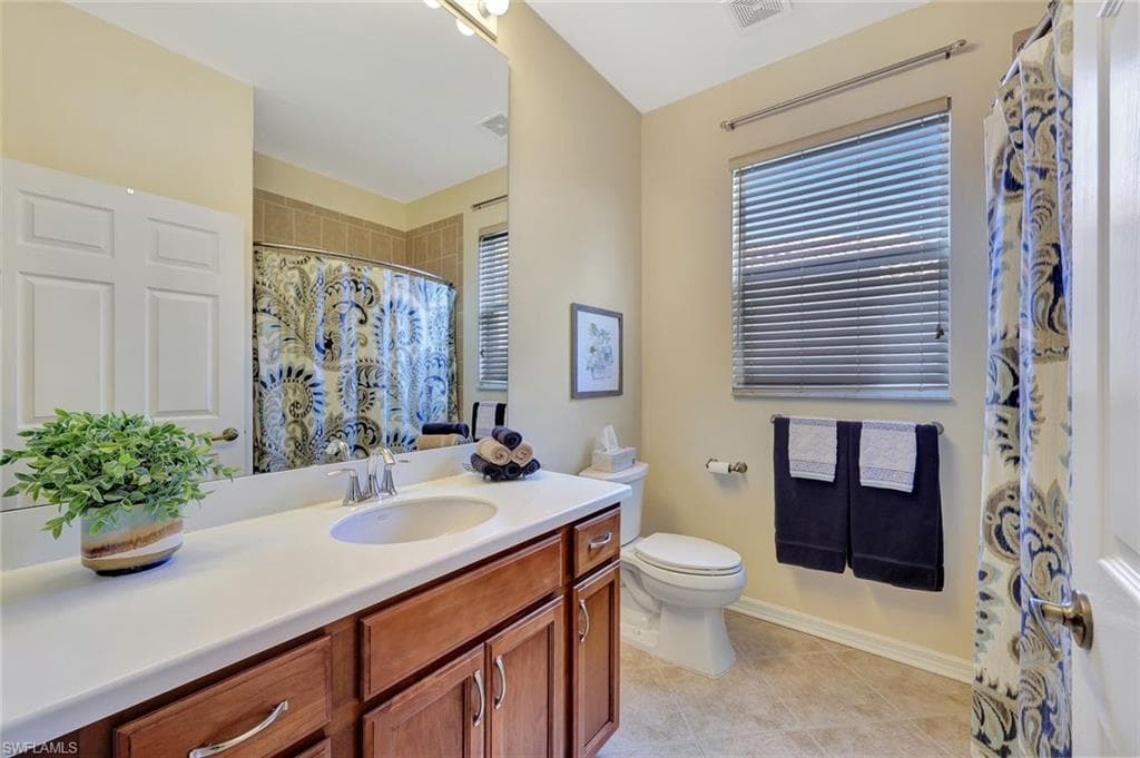 28436 Altessa Way 204, Bonita Springs, FL 34135-16