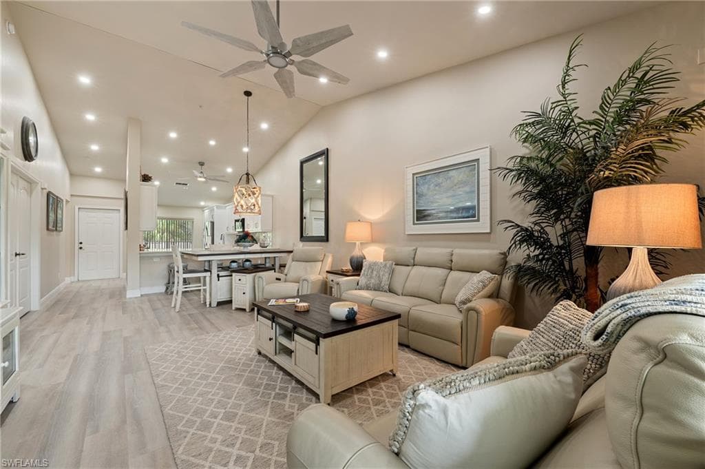 26370 Sunderland Dr 4202, Bonita Springs, FL 34135-10