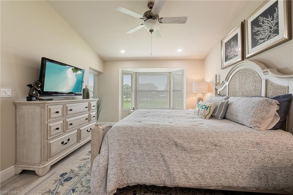 26370 Sunderland Dr 4202, Bonita Springs, FL 34135-16