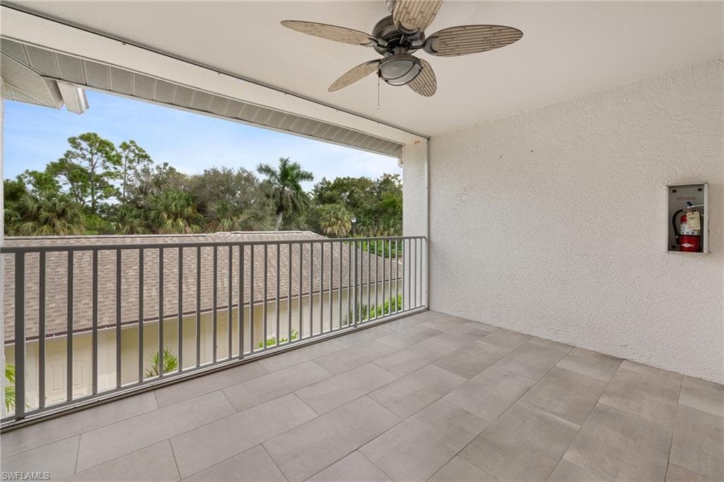 26370 Sunderland Dr 4202, Bonita Springs, FL 34135-2