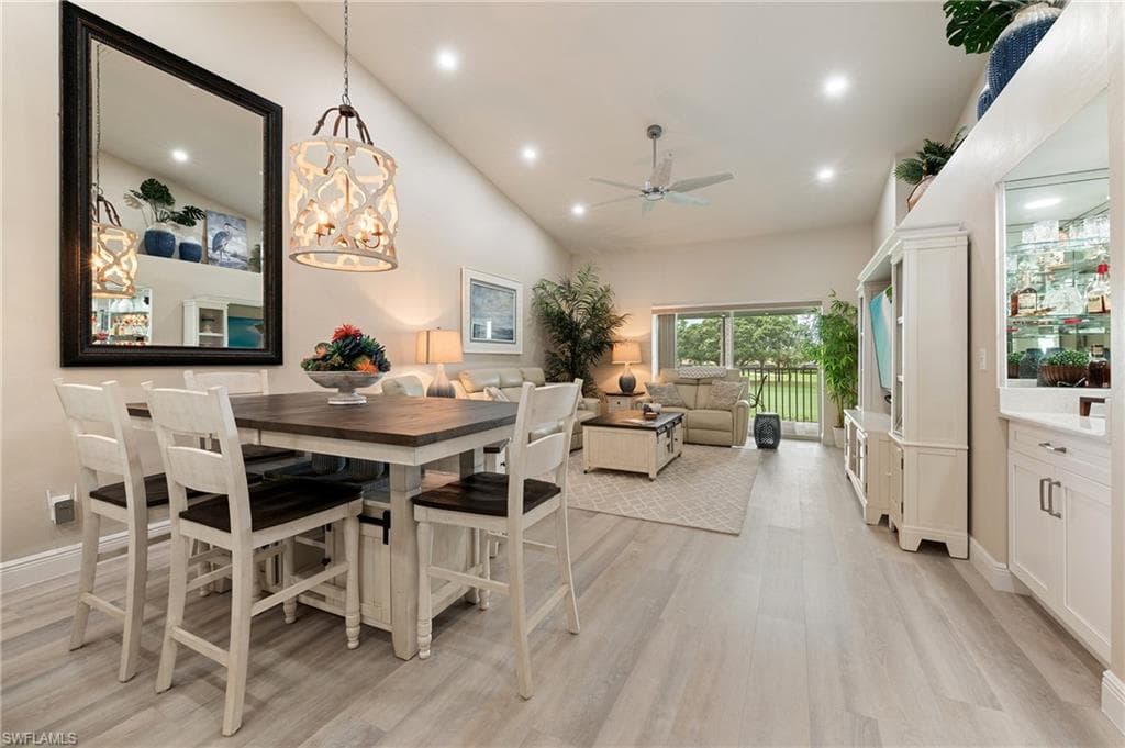 26370 Sunderland Dr 4202, Bonita Springs, FL 34135-7