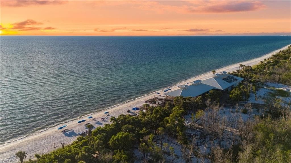 6849 Grenadier Blvd 701, Naples, FL 34108-38