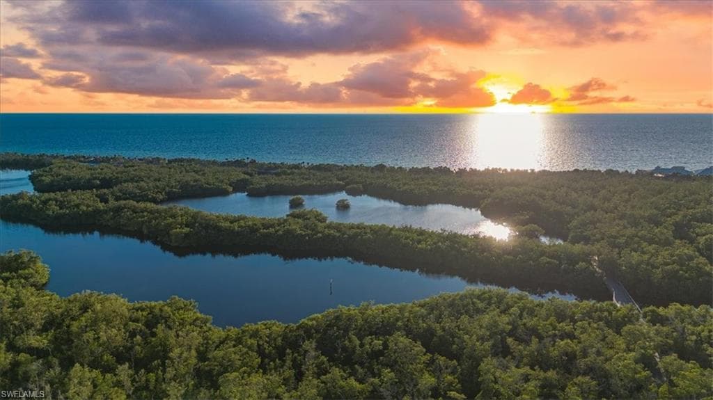 6849 Grenadier Blvd 701, Naples, FL 34108-39