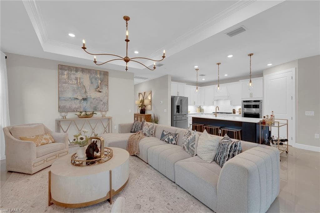 20108 Kingmont Dr, Estero, FL 33928-8