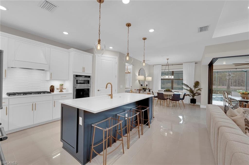 20108 Kingmont Dr, Estero, FL 33928-11