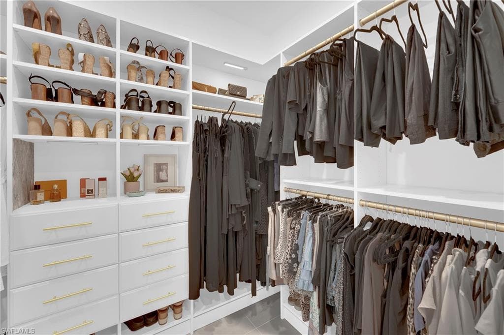 20108 Kingmont Dr, Estero, FL 33928-22