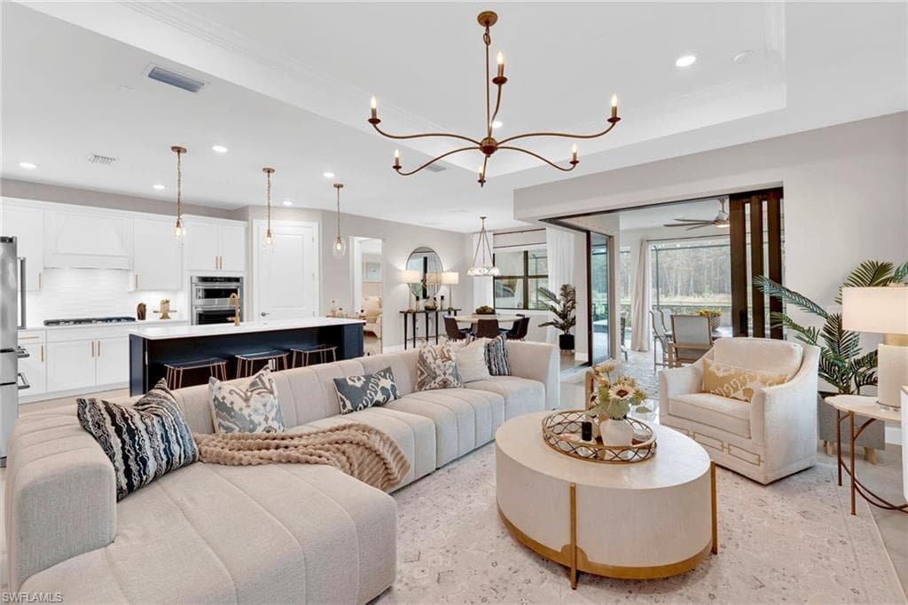 20108 Kingmont Dr, Estero, FL 33928-1