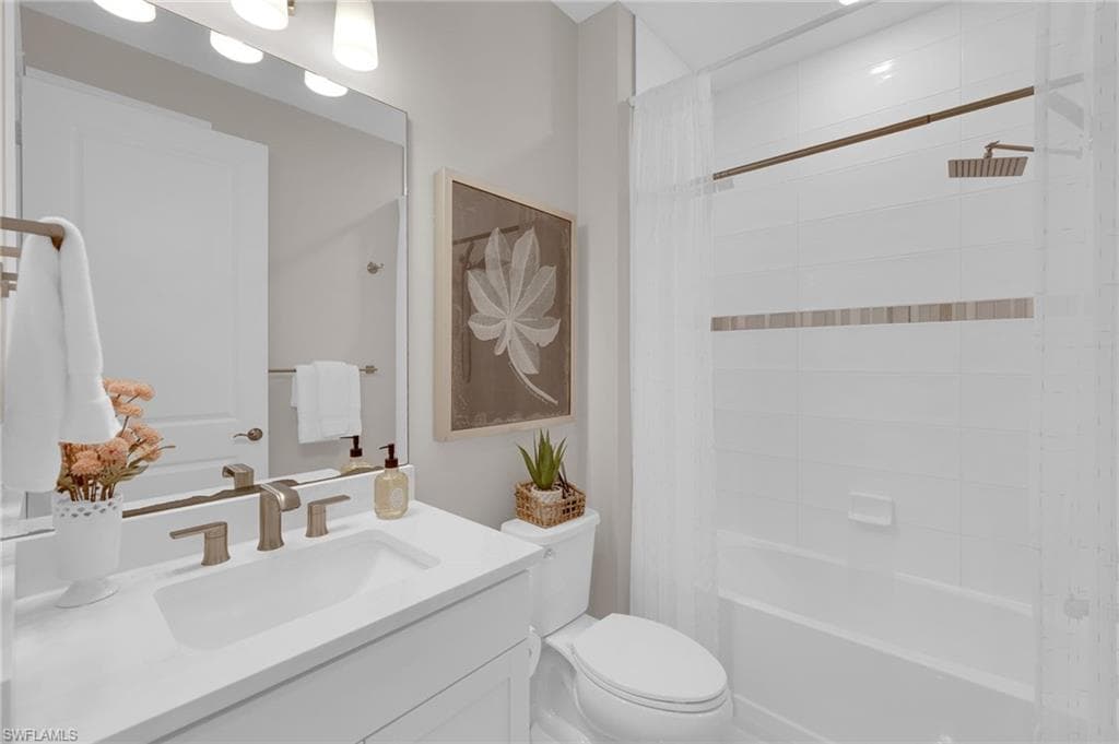 20108 Kingmont Dr, Estero, FL 33928-30