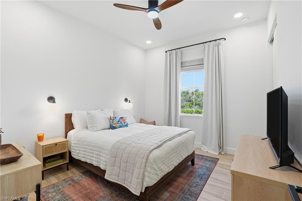 6975 Saona Ct, Naples, FL 34113-31