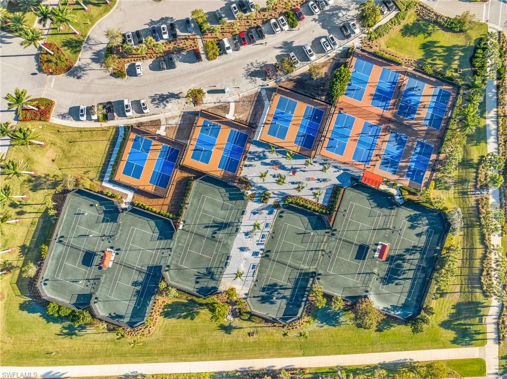 6975 Saona Ct, Naples, FL 34113-44