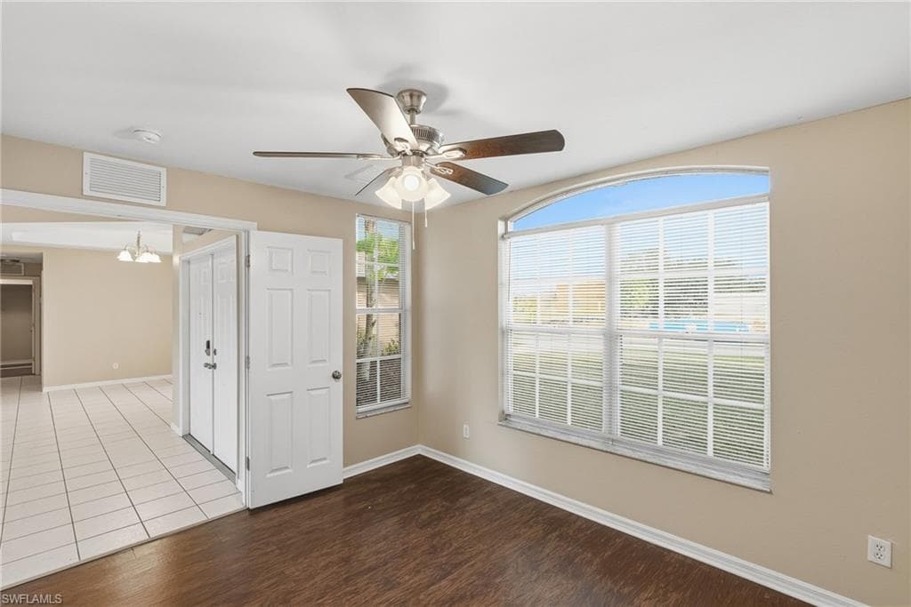 1622 8th Pl, Cape Coral, FL 33909-9