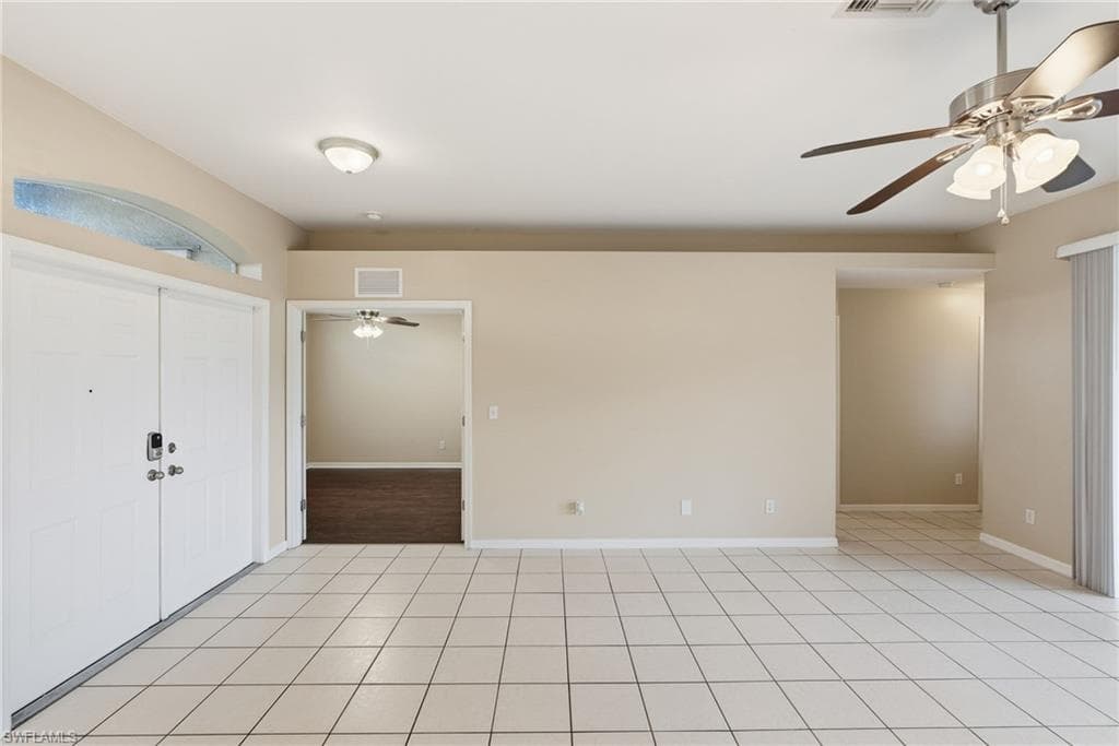 1622 8th Pl, Cape Coral, FL 33909-26