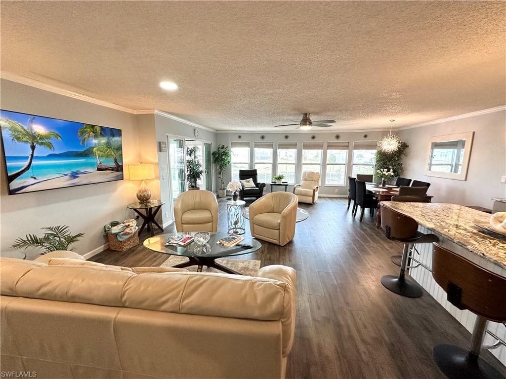 17831 Eglantine Ln, Fort Myers Beach, FL 33931-11