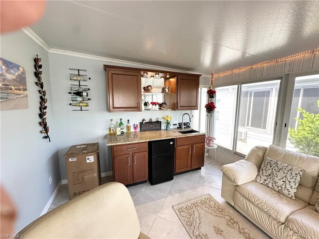 17831 Eglantine Ln, Fort Myers Beach, FL 33931-18