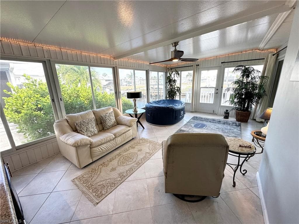 17831 Eglantine Ln, Fort Myers Beach, FL 33931-19