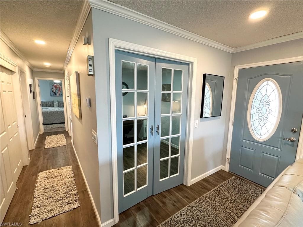 17831 Eglantine Ln, Fort Myers Beach, FL 33931-26