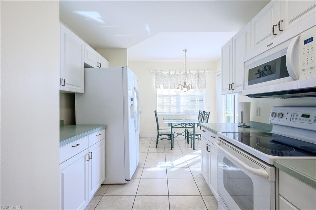 3303 Twilight Ln 5101, Naples, FL 34109-12
