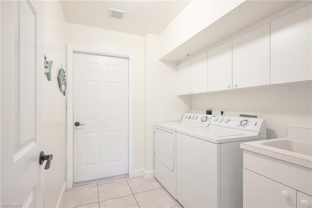 3303 Twilight Ln 5101, Naples, FL 34109-29