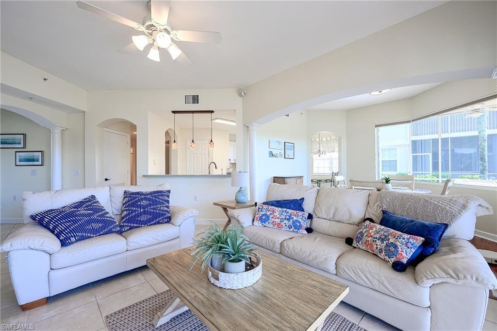 3303 Twilight Ln 5101, Naples, FL 34109-6