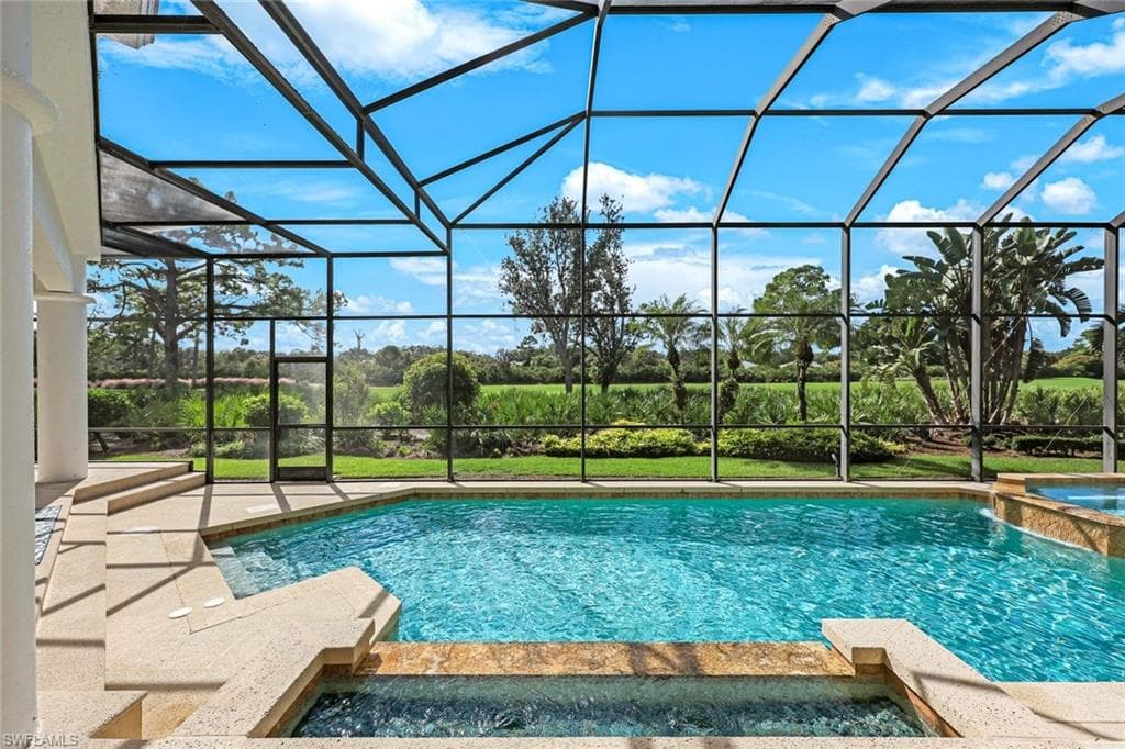 1483 Gormican Ln, Naples, FL 34110-4