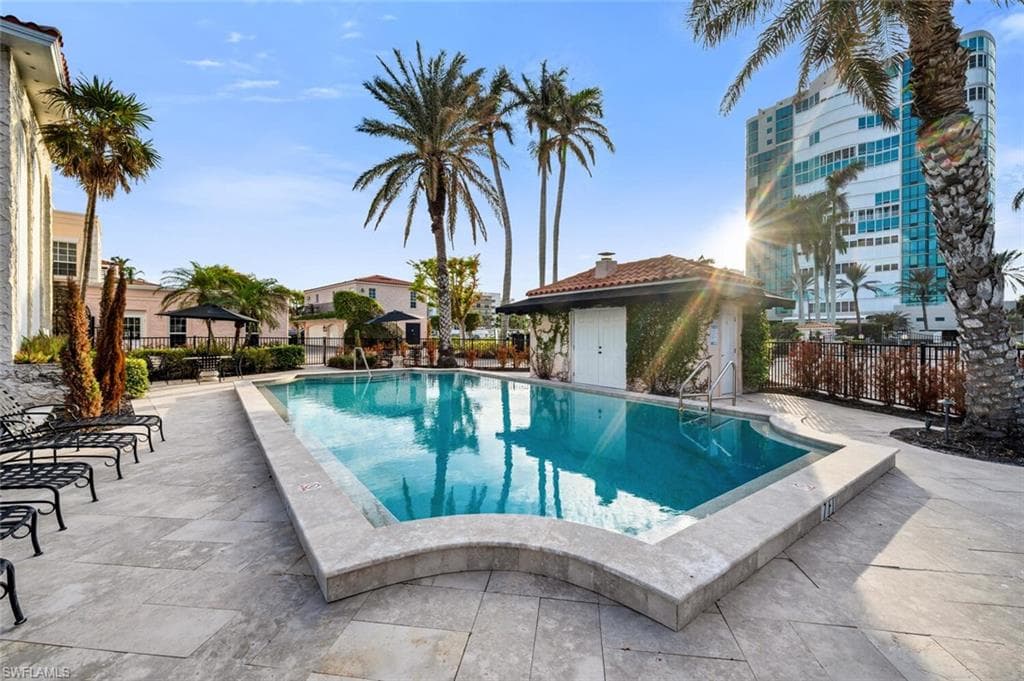 4000 Gulf Shore Blvd N 1400, Naples, FL 34103-23